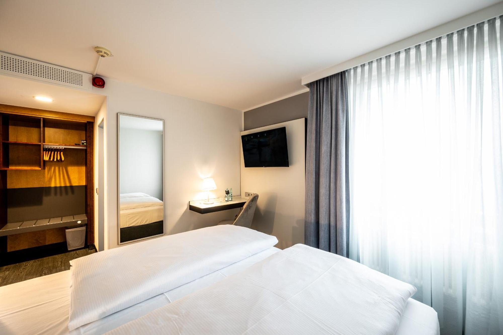Kassel Ost Motel Lohfelden Eksteriør billede