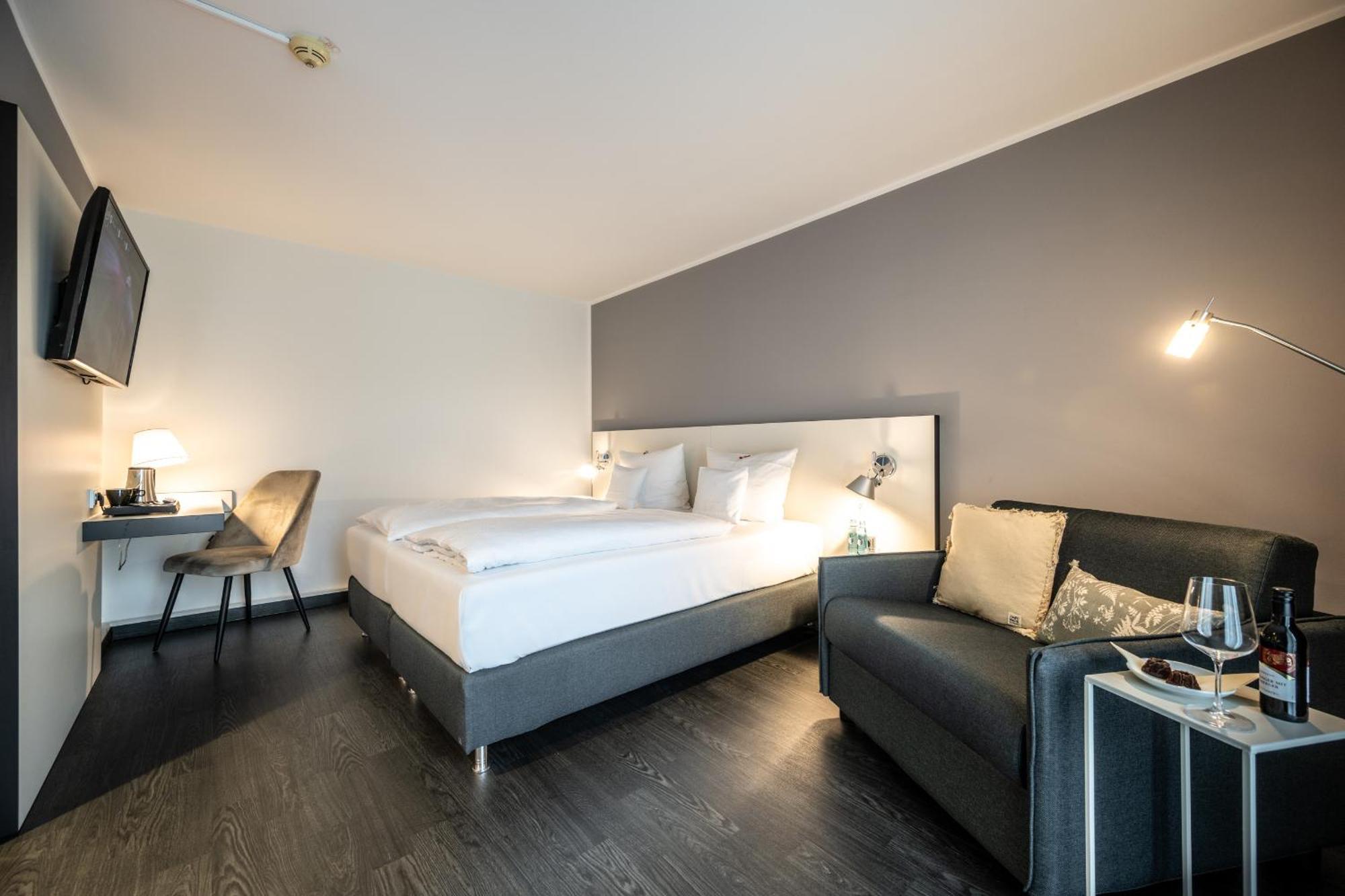 Kassel Ost Motel Lohfelden Eksteriør billede